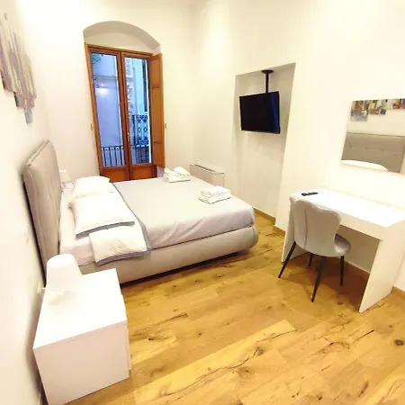 Apartment Giulia *